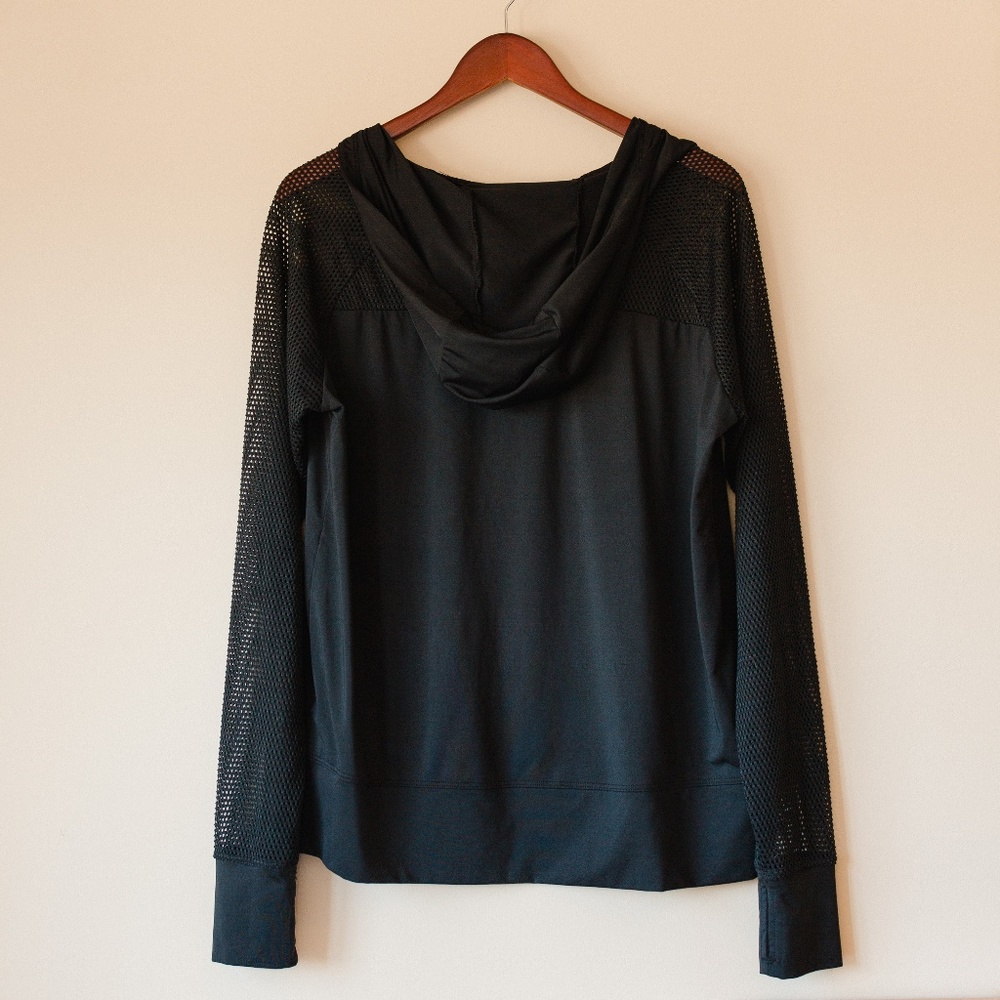 Energy Zone  -  Black Mesh w/ Hood - Pull-over